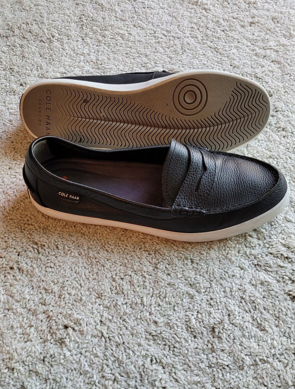 Cole Haan Leather Sneakers  Black & White Size 10 - Picture 4 of 5